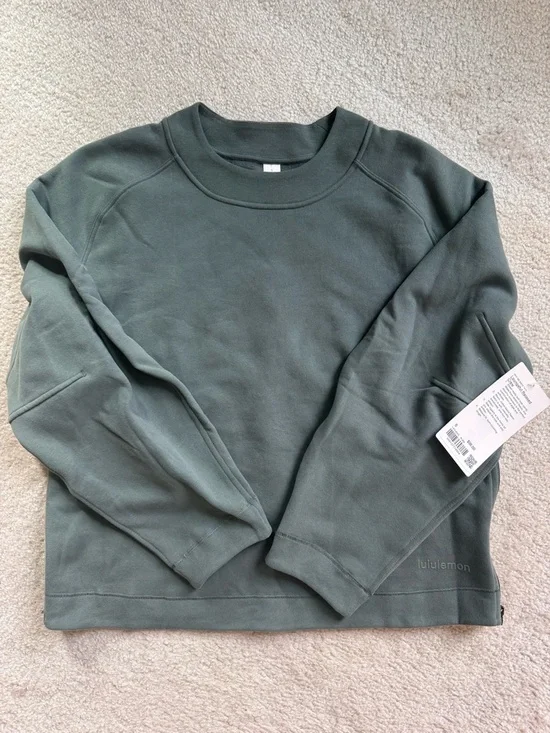 Lululemon Loungeful Relaxed Crew - Picture 3 of 4